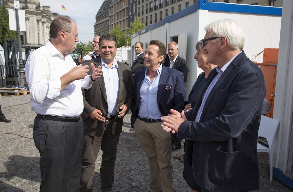 Roland Kaier mit SPD-Politikern