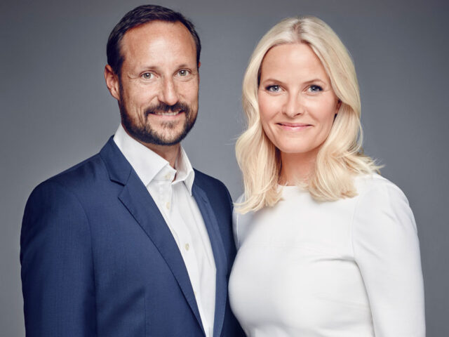 Kronprinz Haakon über Mette-Marit: “Hoffentlich ist sie bald wieder auf den Beinen”