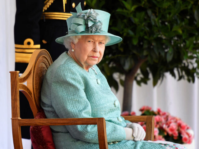 Corona-Alarm: Queen Elizabeth sagt Weihnachtsessen mit Familie ab