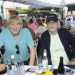 Trotz ihres Erfolgs sind Bernd (l.) und Karl-Heinz auf dem Boden geblieben. Die Amigos gehören seit Jahren zu den beliebtesten Schlager-Duos. 