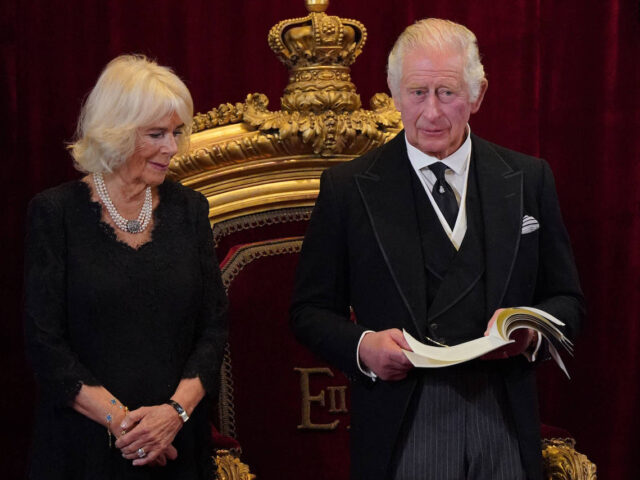 King Charles & Camilla: Ihre Kronen sind die Krönung