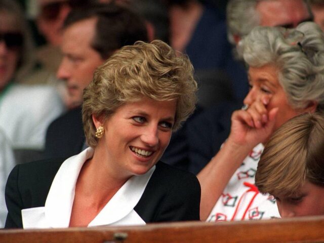 Prinzessin Diana (†36): Kleider für 1,6 Millionen Dollar versteigert