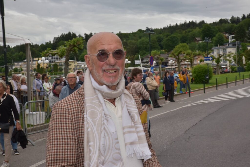 Otto Retzer, Lisa Fim feiert 80. Geburtstag Roy Black, 30 Jahre Schlo√ü am W√∂rthersee, Velden, K√§rnten, 2023, Manfred Siebinger *** Otto Retzer, Lisa Fim celebrates 80 birthday Roy Black, 30 years Schlo√ü am W√∂rthersee, Velden, Carinthia, 2023, Manfred Siebinger